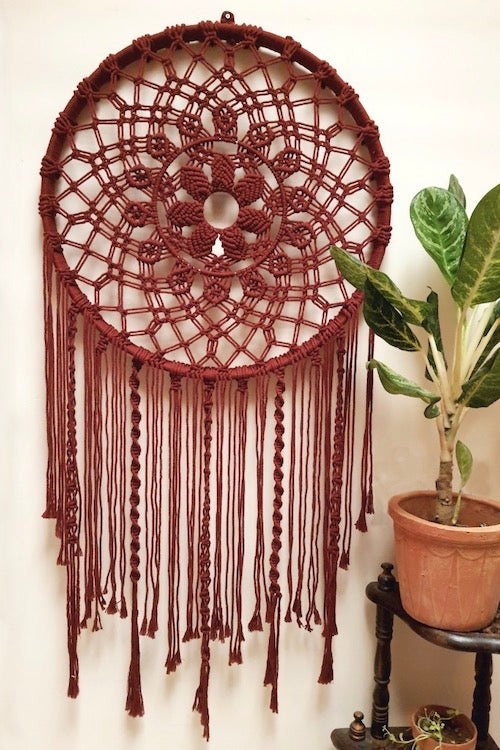Buy Mandala Wine Red Macrame Dream Catcher Online – Okhaistore