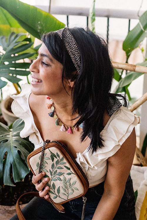 Dhaaga Leafy Tan