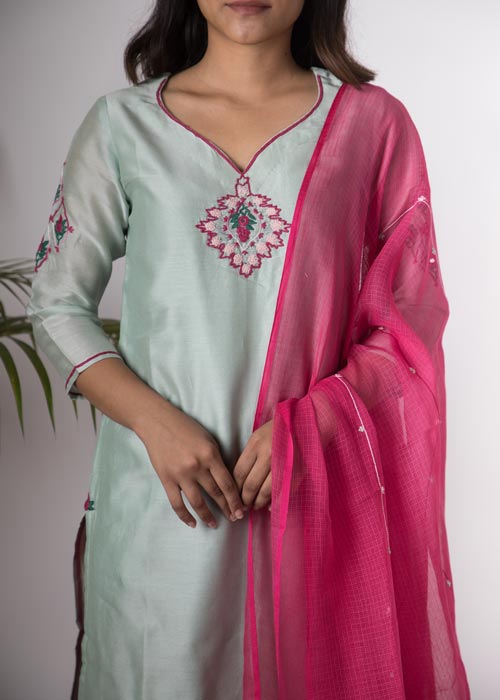 kurta set for women, embroidered kurta, chanderi kurta