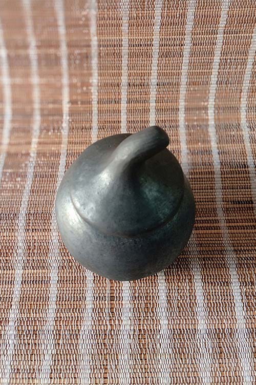 Terracotta by Sachii "Longpi Black Pottery Sauce Pot"