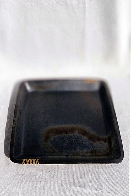 Terracotta by Sachii Longpi Black Pottery Tray Square