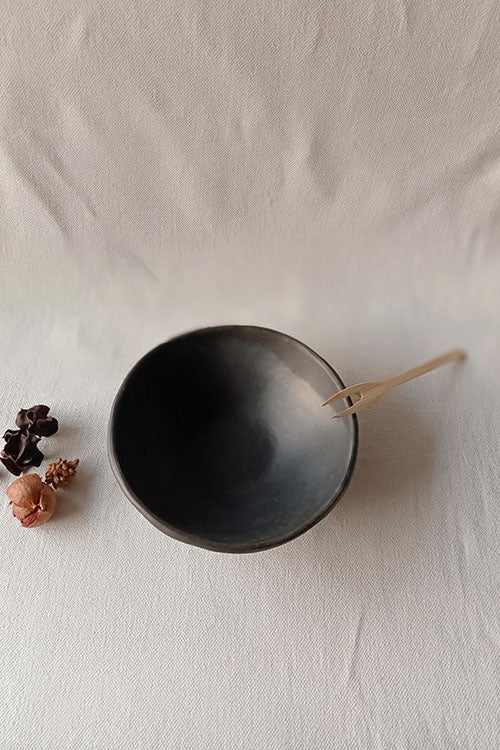 Terracotta by Sachii Longpi Black Pottery Soup/Salad Bowl
