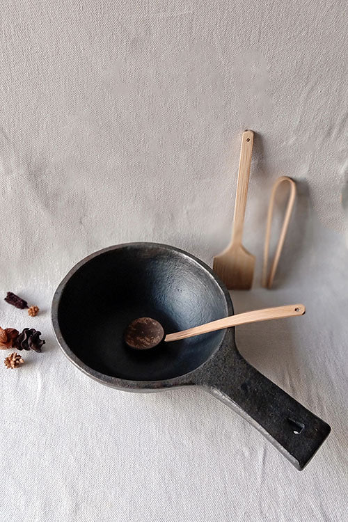 Terracotta by Sachii Longpi Black Pottery Deep Frying Pan