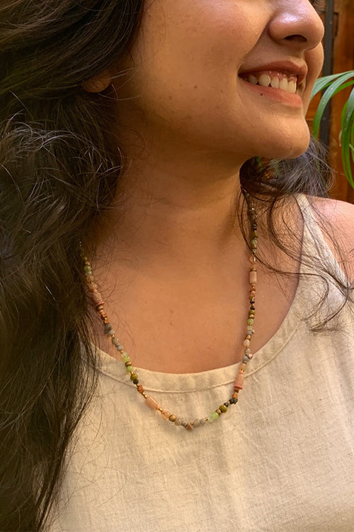 Dhaaga Peach Beach Bead Stone Necklace