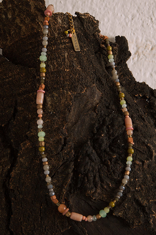 Dhaaga Peach Beach Bead Stone Necklace