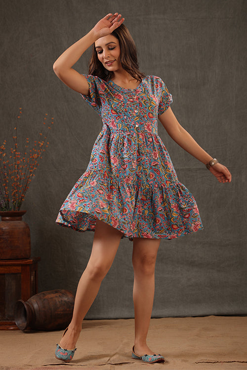 Shuddhi Cyan Blue And Scarlet Red Dress Okhaistore Shuddhi Cyan Blue And Scarlet Red Dress Okhaistore