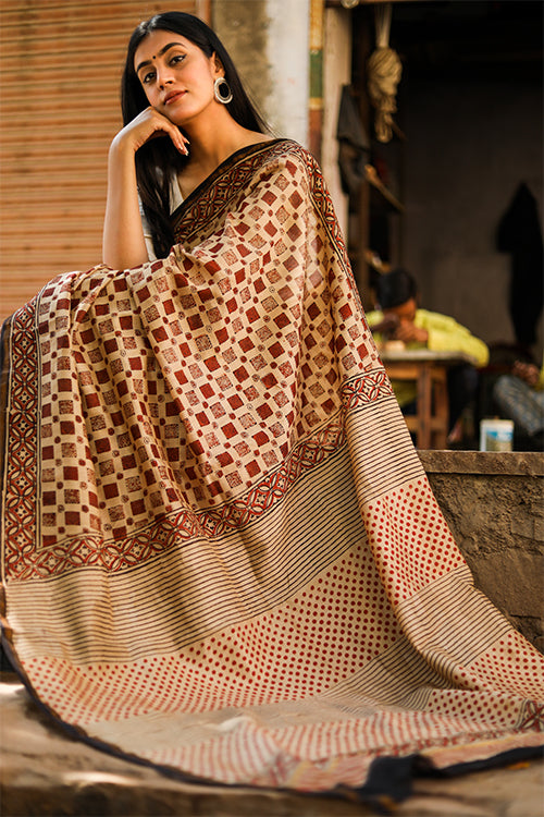 Sooti Syahi Your perfect Square : BAGRU Handblock Print Chanderi Silk Saree