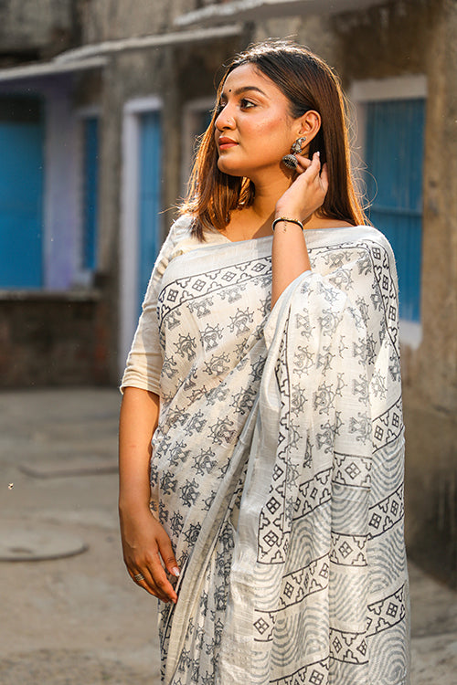 Sooti Syahi Peace Lily: Handblock Printed Slub Cotton Saree