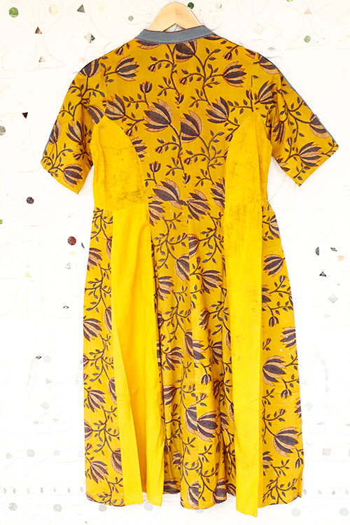 Okhai 'Sample Hundred and Eighty Four'