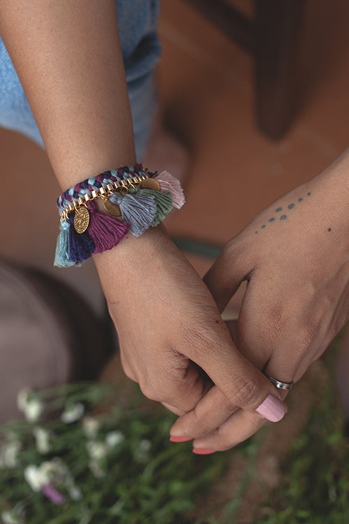 Dhaaga Vintage Wine Tassel Bracelet