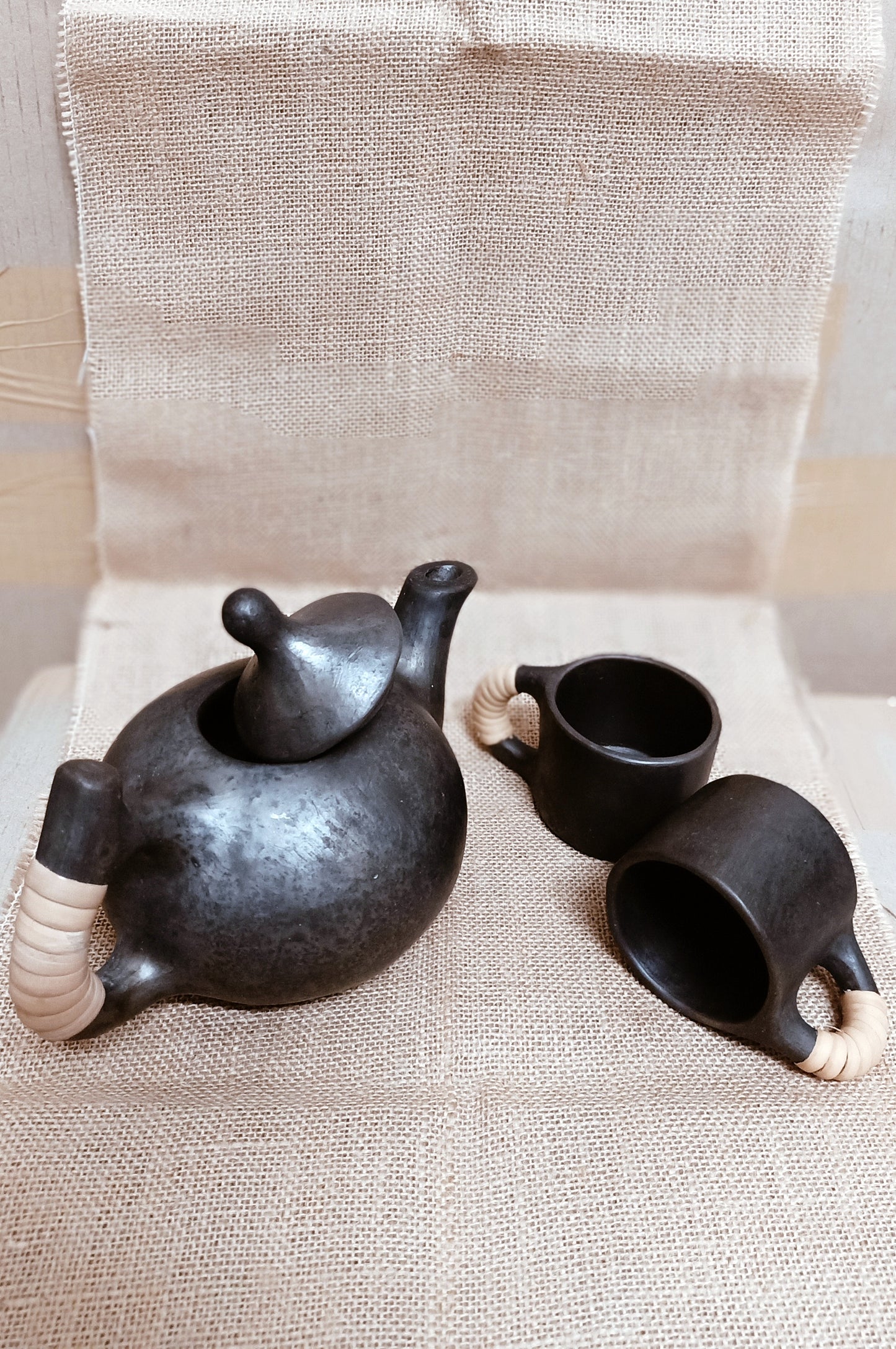 Terracotta by Sachii "Longpi Black Pottery Small Tea Set"