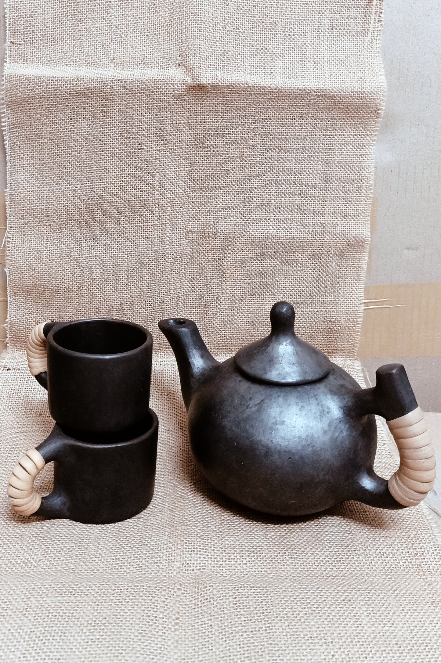 Terracotta by Sachii "Longpi Black Pottery Small Tea Set"