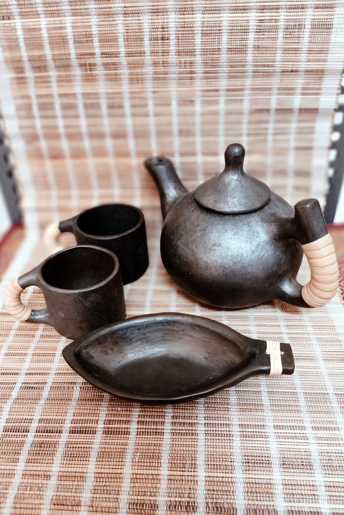 Terracotta by Sachii "Longpi Black Pottery Small Tea and Snack Set"