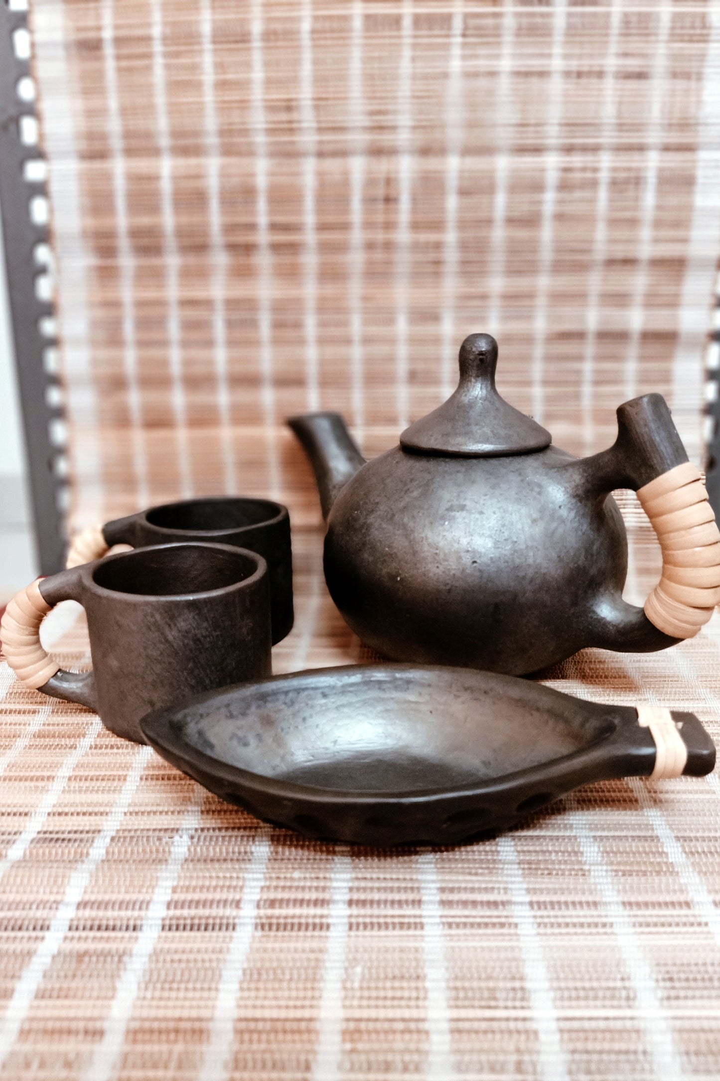 Terracotta by Sachii "Longpi Black Pottery Small Tea and Snack Set"