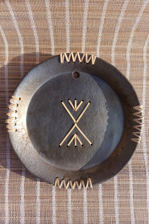 Terracotta by Sachii Longpi Black Pottery Wall Plate Round