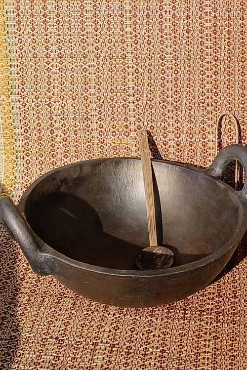 Terracotta by Sachii "Longpi Black Pottery Wok Large"