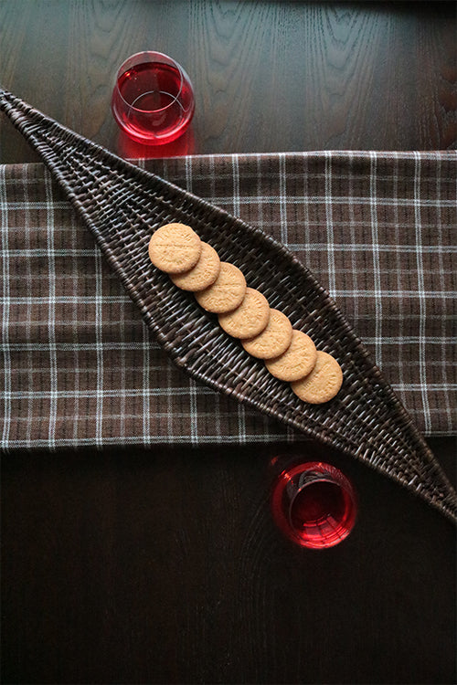 Kadam Haat Handmade Wicker Shikara Platter  (Black)