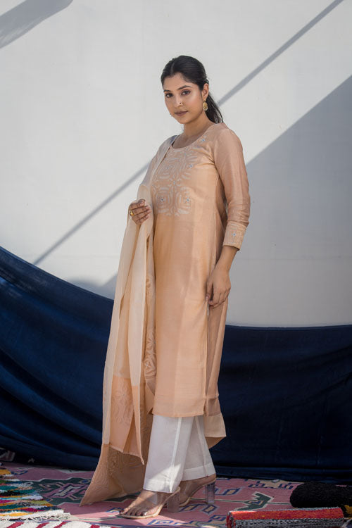 Urmul'Advika' Festive' Chanderi Kurti.(2Pc Kurta And Dupatta Set)
