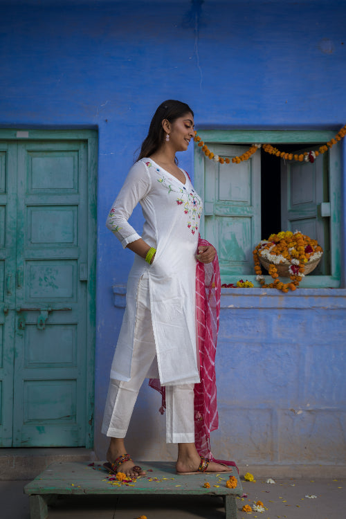 Urmul 'Ardvan' Pure Cotton Kurti set.(Kurti,Pant and Dupatta)