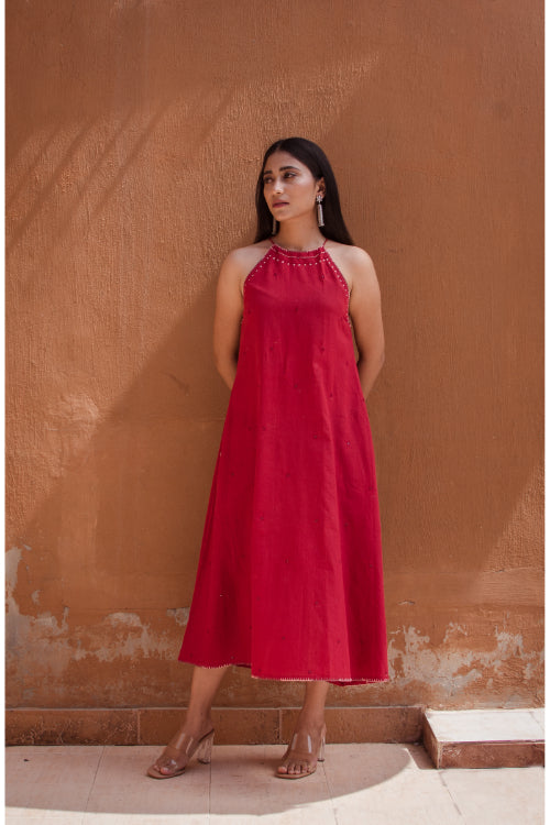 Urmul'Mahjabeen' Laal Ishq Cotton halter neck dress.