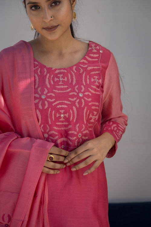 Urmul'Rama' Festive' Chanderi Kurti.(2Pc Kurta And Dupatta Set)