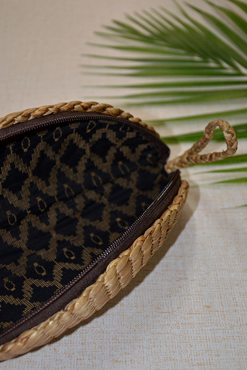 Dharini Water Hyacinth Clutch (Natural)