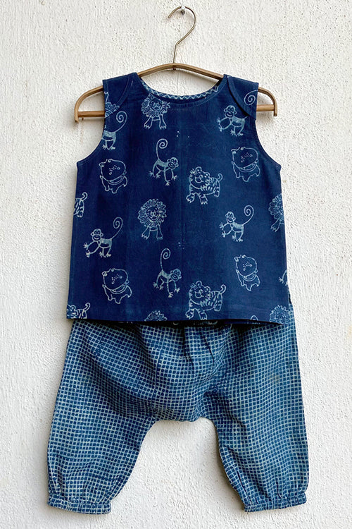 Whitewater Kids Unisex Organic Zoo Jhabla With Indigo Check Pants