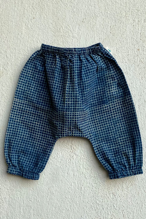 Whitewater Kids Unisex Organic Zoo Jhabla With Indigo Check Pants