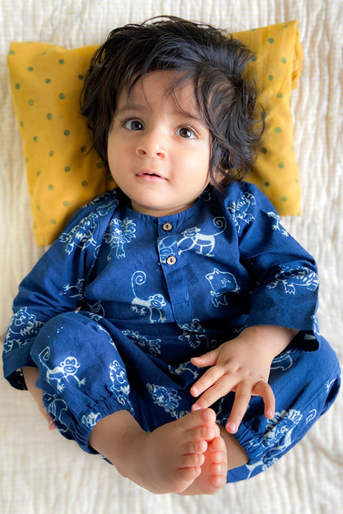 Whitewater Kids Unisex Organic Zoo Bag - Zoo Indigo Print And White Kurta with Zoo Pants