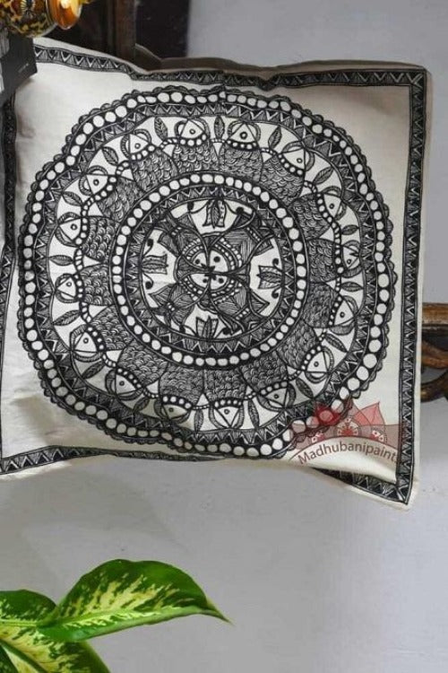 Madhubani Painting Madhubani Fish Design Cushion-16