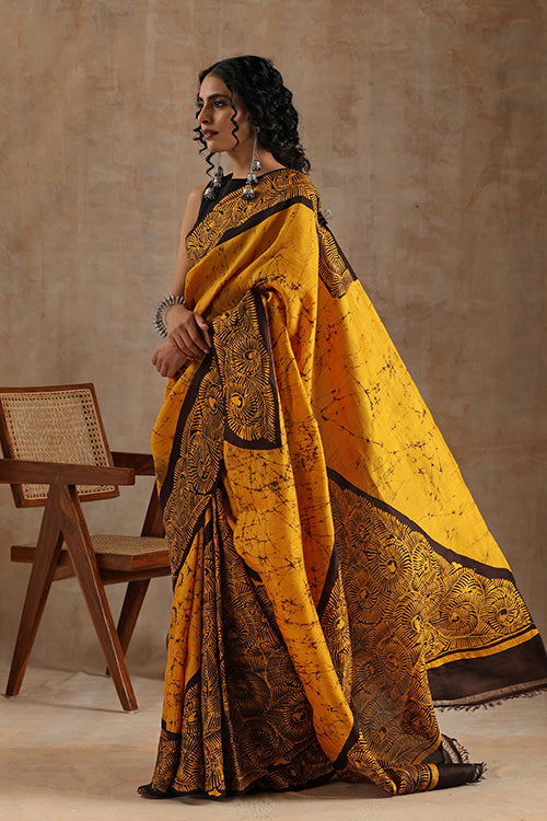 GC 'Spiral' Handwoven Hand Batik Mulberry Pure Silk Saree Online