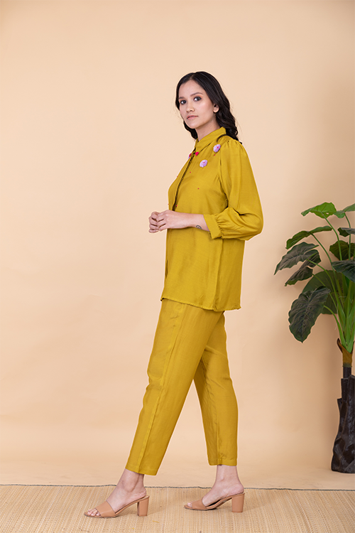 Chambray & Co.'S Yasemine Applique Vegan Silk Coord Set