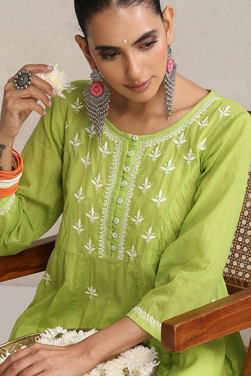 Shwet Hand Embroidered Chikankari Cotton Green Pintex Kali Kurta