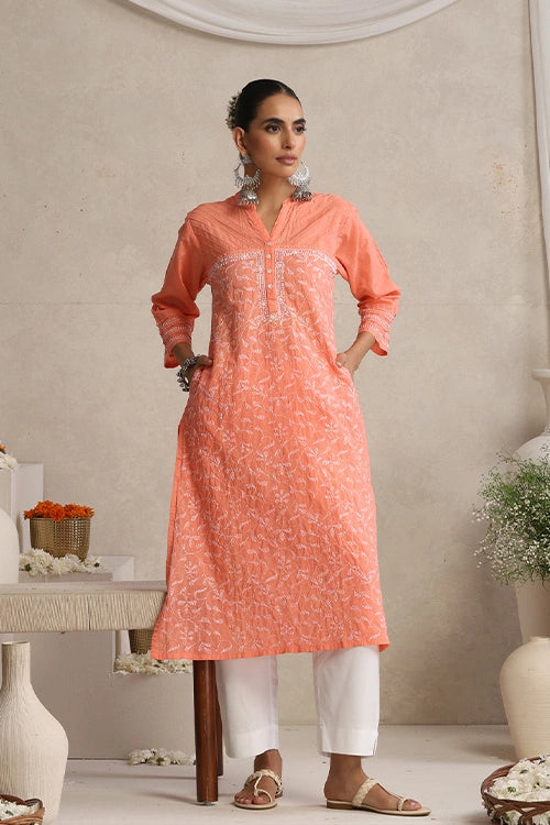 Shwet Women Peach Chikankari Kurta