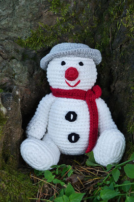Himalayan Blooms Hand Made Crochet Soft Toys - Cap Snowman