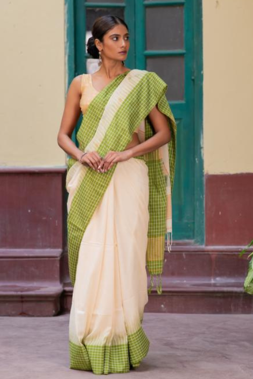 Handwoven Elegance. Bengal Cotton Saree - Off White & Green