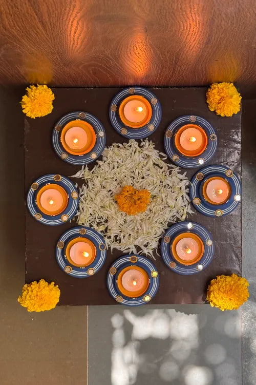 Antarang: Terracotta- Handpainted - Blue Rhythm Disc Diya With Mirror Set Of 8