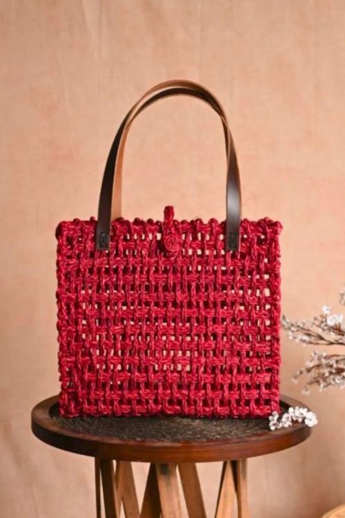 Kadam Haat Handmade Sabai Grass Mesh Bag - Large (Surkhi)