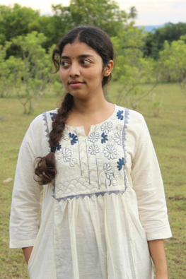 Porgai Cream Malar Hand Embroidered Cotton Kurta For Women Online