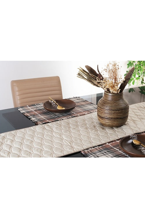 Arcs Cotton Quilted Runner Oat