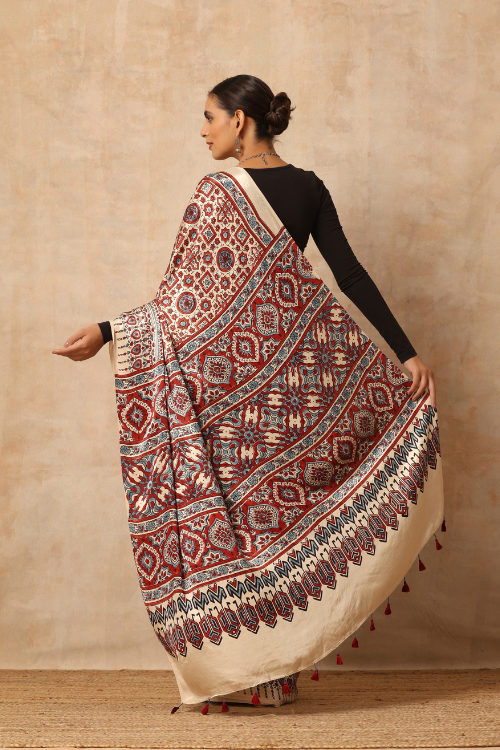 Tenaaro Ajrakh Hand Block Printed Modal Sik Saree  (Offwhite-18)