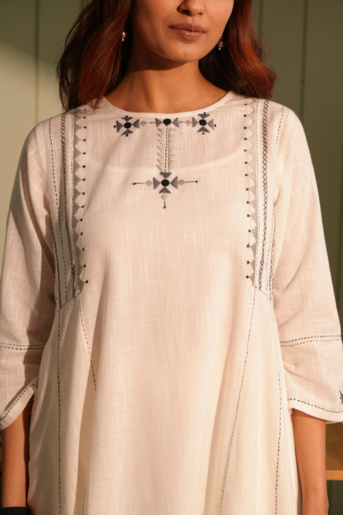 Rangsutra Dhwani White-Grey Flared Cotton Kurta With Soof Hand Embroidery