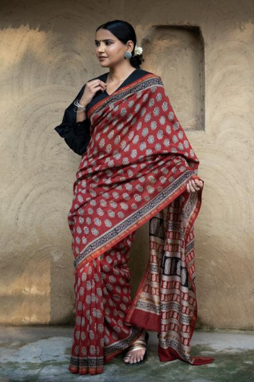 TICH Classic Appeal. Bagru Hand Block Printed Mul Cotton Saree - Vibrant Flora