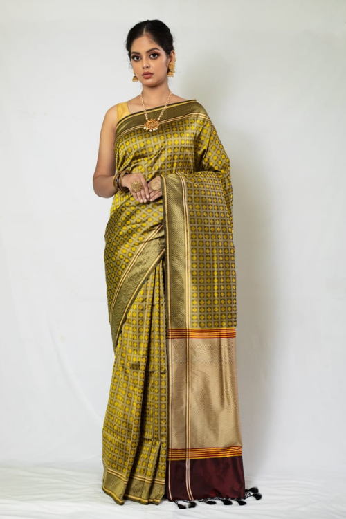 "VWAS" Brown Green Handloom Banarasi Pure Katan Silk Tanchoi Saree