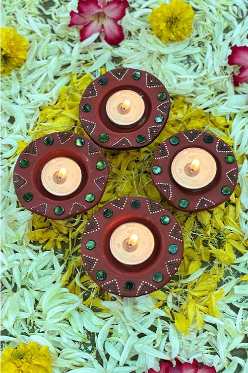 Antarang: Terracotta- Handpainted - Terracotta Flower Diya Set Of 6