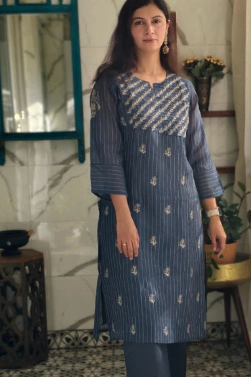 Phae Ananay Co-Ord Set In Sapphire Blue