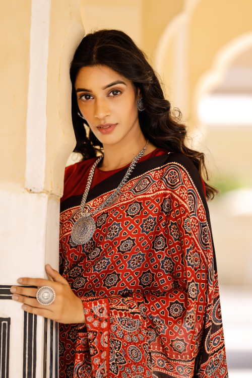 Tenaaro Ajrakh Hand Block Printed Modal Tissue Pallu Saree (Red-1)