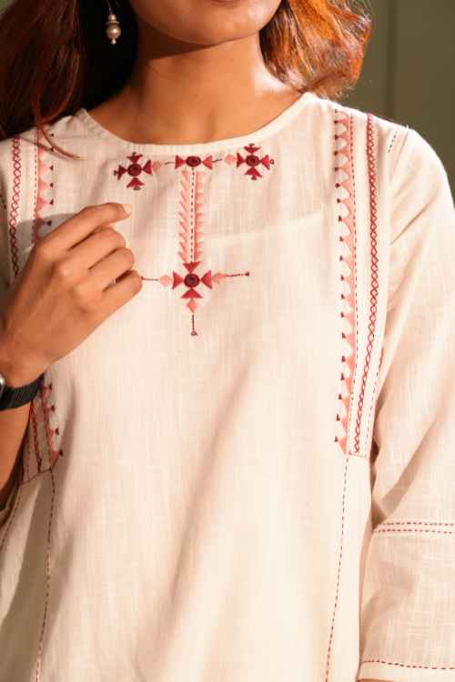 Rangsutra Dhwani White-Pink Flared Cotton Kurta With Soof Hand Embroidery