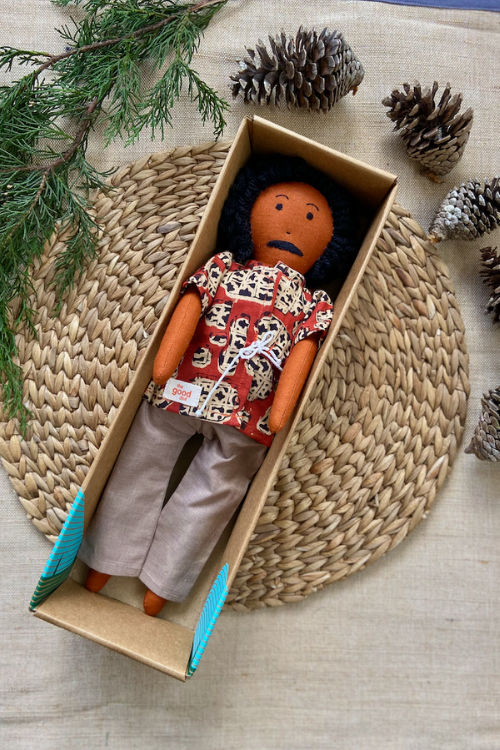 The Good Doll, Single Doll, Nilah Appa in Red Shirt