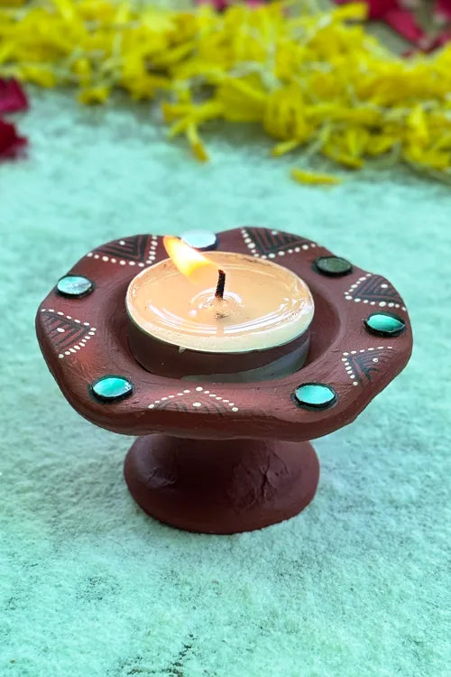 Antarang: Terracotta- Handpainted - Terracotta Flower Diya Set Of 6
